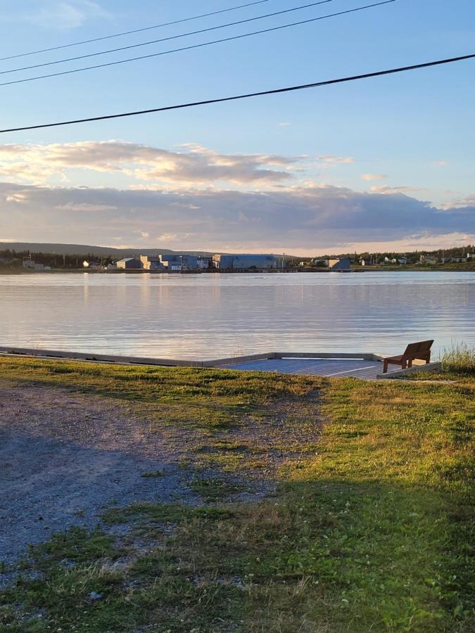 The Harbourside Inn Port Union Bagian luar foto