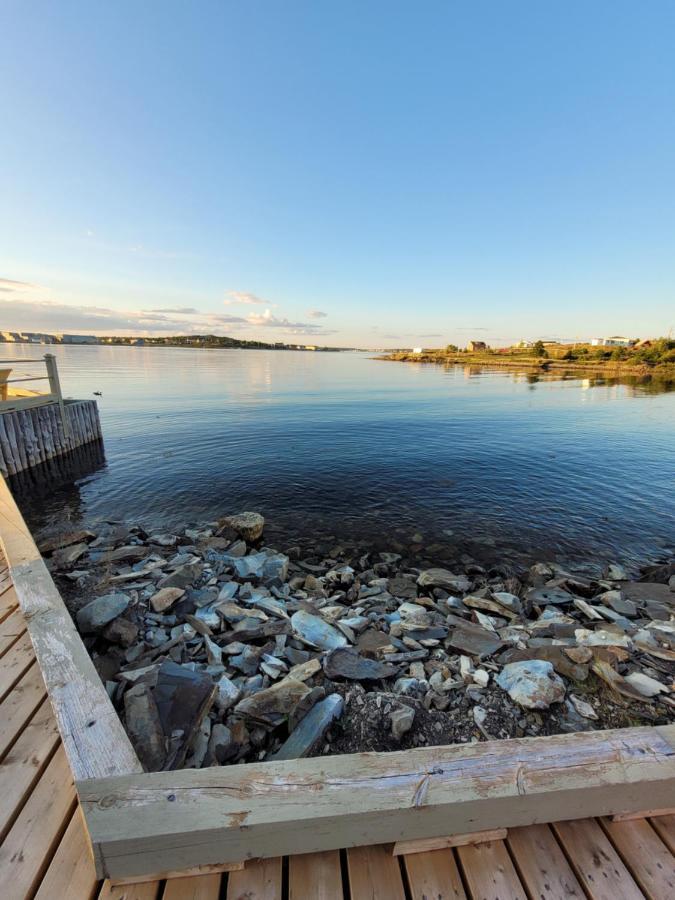 The Harbourside Inn Port Union Bagian luar foto